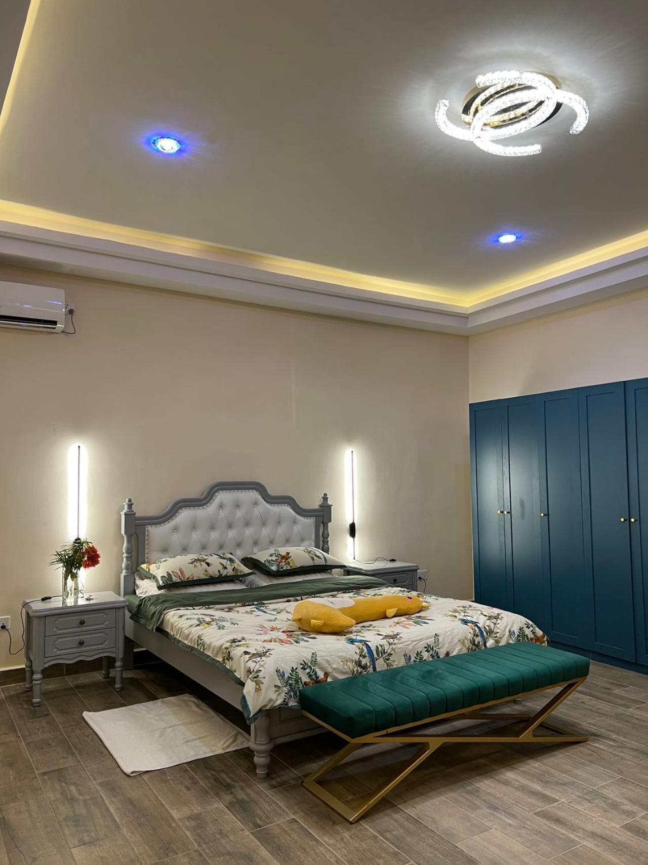 Grand Leone Hotel Freetown Buitenkant foto