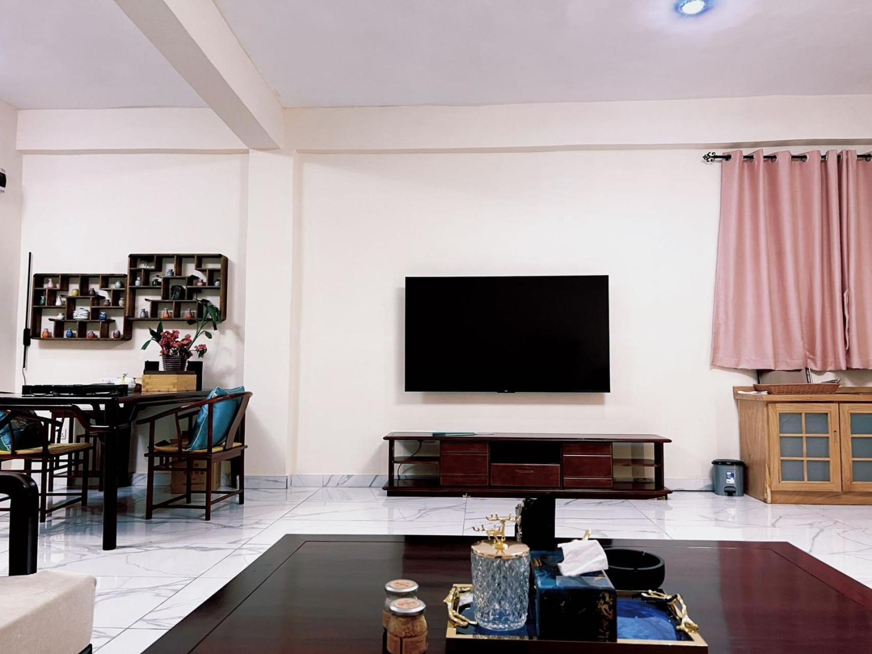 Grand Leone Hotel Freetown Buitenkant foto